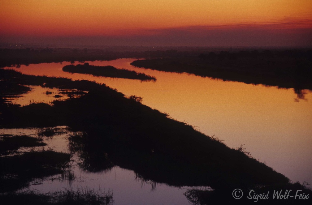 022 Kavango River, Rundu.jpg
