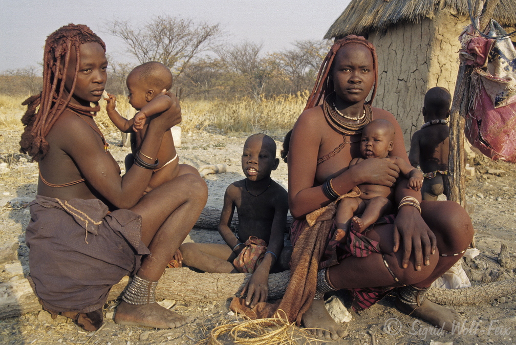 036 Himbafamilie.jpg