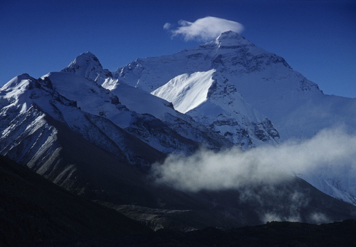 002 Mount Everest