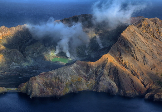 004 White Island, Nordinsel