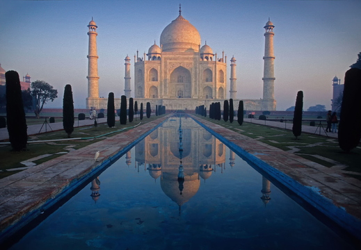 037 Taj Mahal