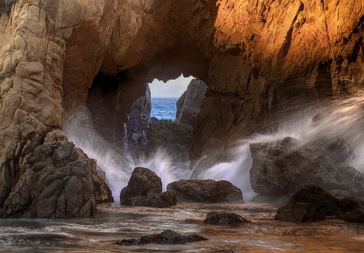 014 Pfeiffer Beach, Californien