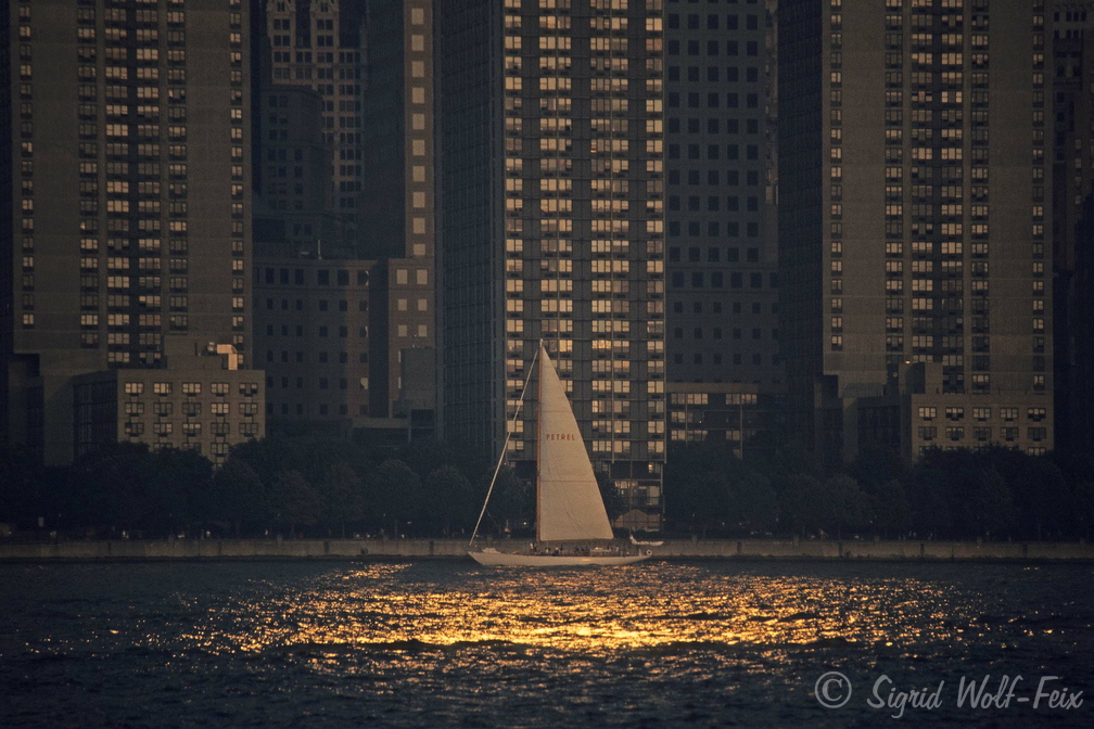 010 Segelboot im Hudson River.jpg