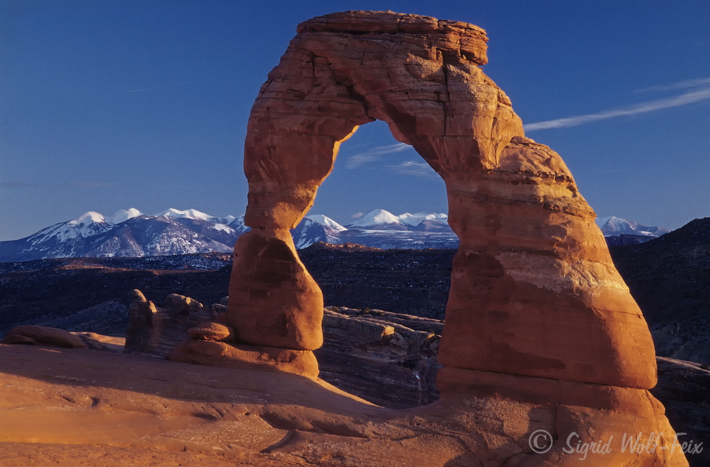 006 Delicate Arch, Arches N.P..jpg