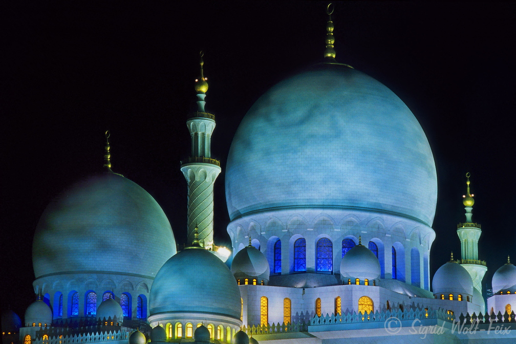 001 Sheik Zayed Moschee, Abu Dhabi.jpg