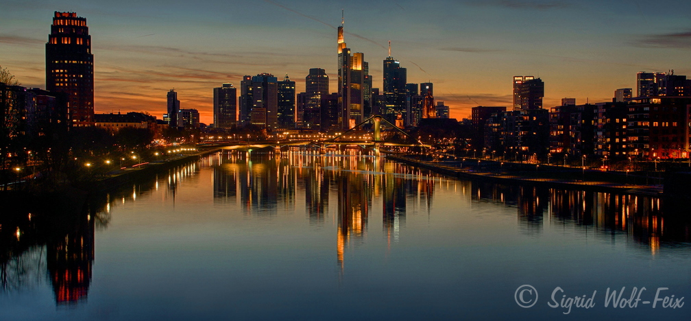 014 Frankfurt Panorama.jpg