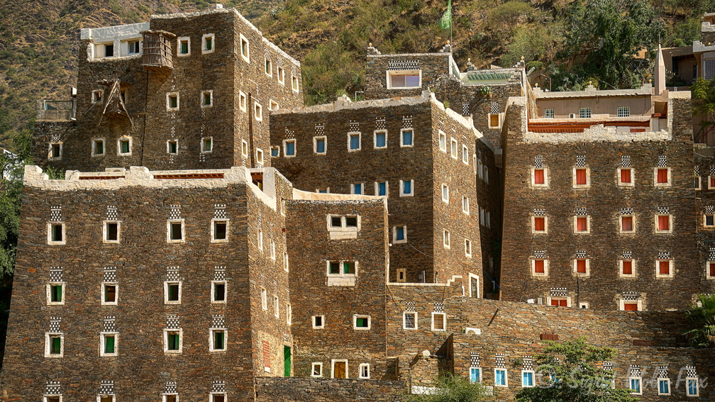 077 Rijal Almaa.jpg